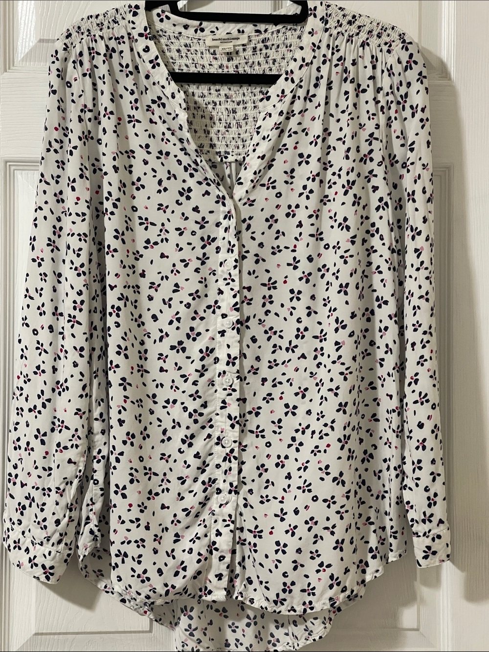 beachlunchlounge White Smocked Top with Navy and Pink Ditsy Print